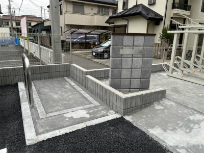 18/18 駐車場