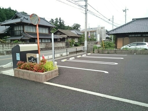 14/20 駐車場