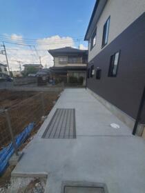 15/15 駐車場