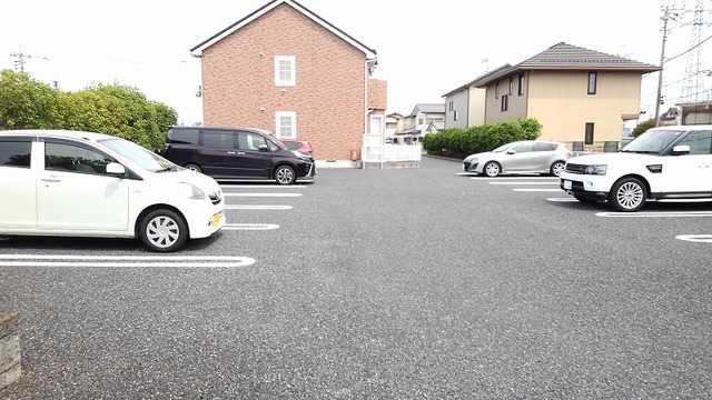2/8 駐車場