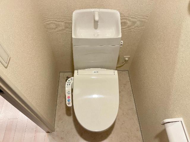 13/30 トイレ