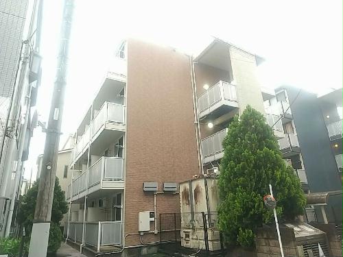 13/16 エントランス