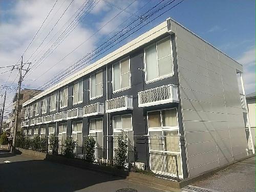 13/22 エントランス