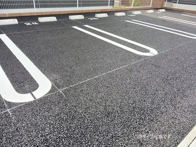 14/20 駐車場