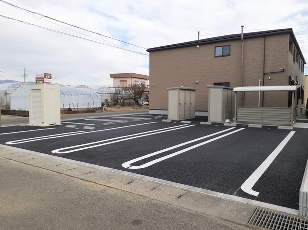 14/20 駐車場