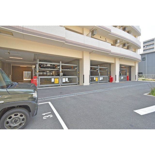 6/6 駐車場