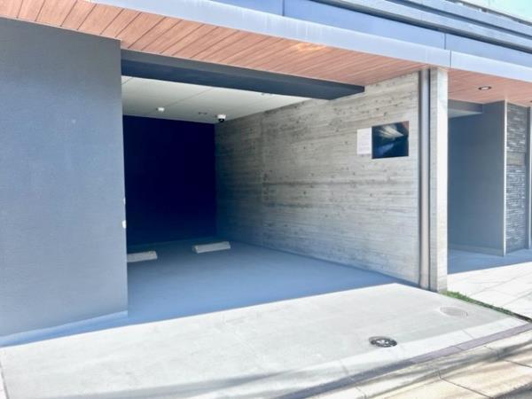 27/29 駐車場
