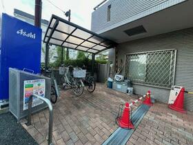 15/15 エントランス