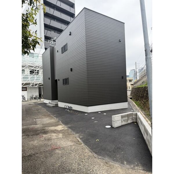 3/3 駐車場