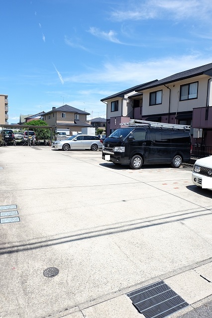 14/20 駐車場