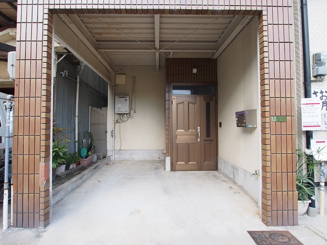 18/18 駐車場