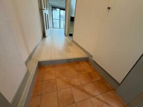 6/16 玄関