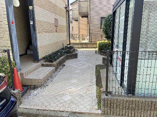 2/2 エントランス