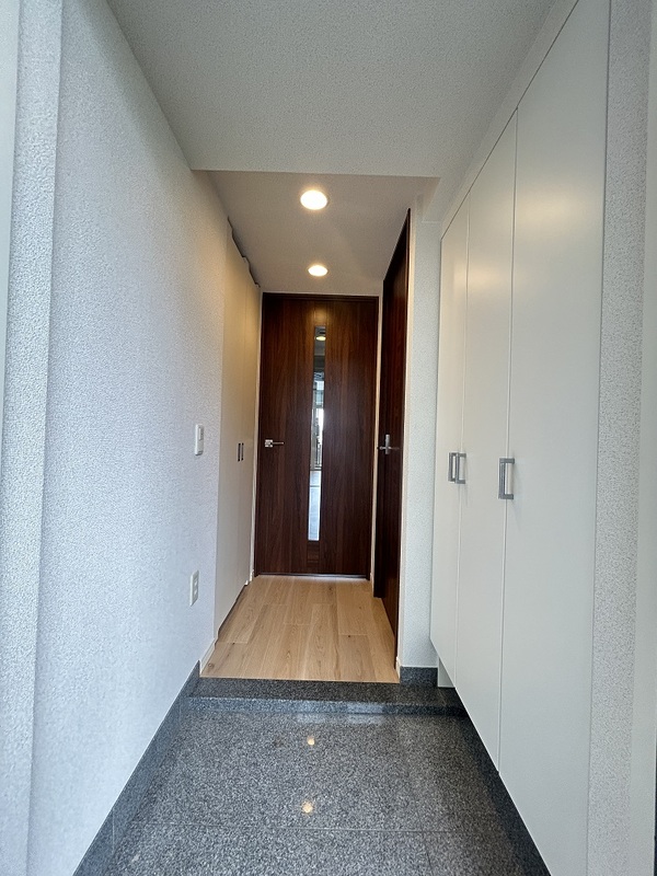 5/24 玄関
