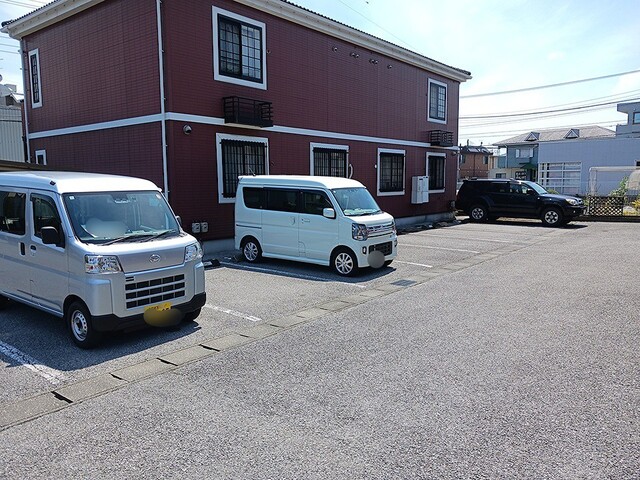 14/22 駐車場