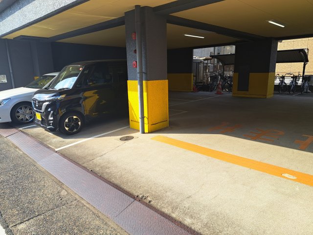 19/29 駐車場
