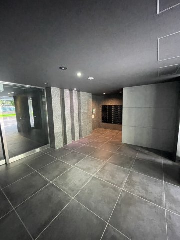 3/7 エントランス