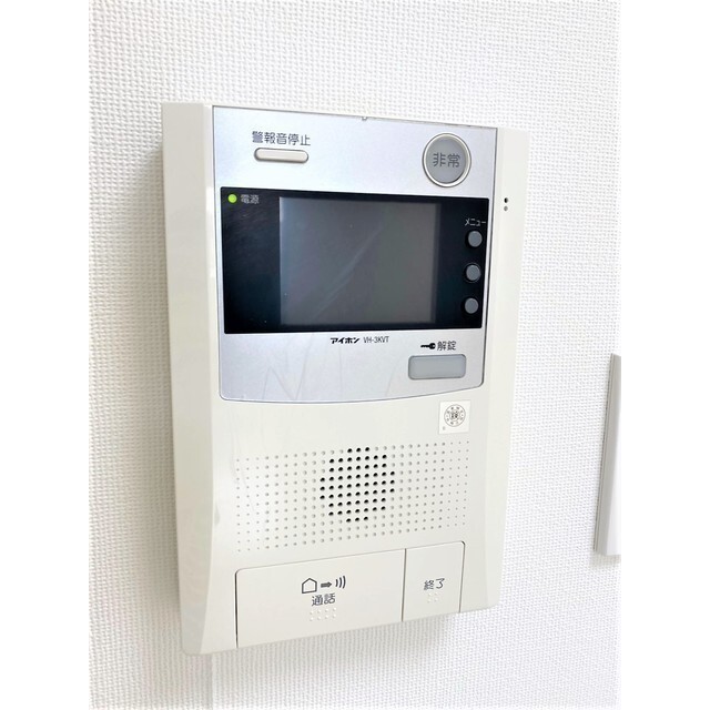 18/27 室内