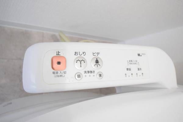 16/30 トイレ