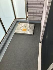 13/17 バルコニー