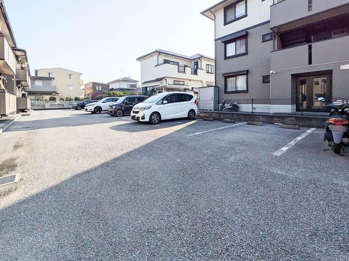 10/10 駐車場