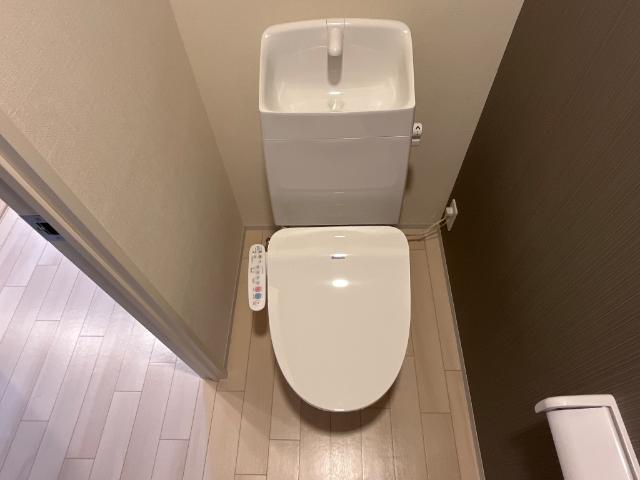 13/30 トイレ