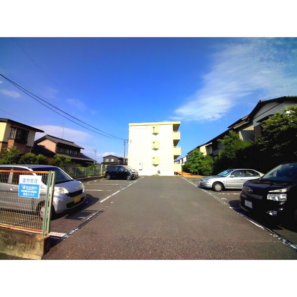5/6 駐車場