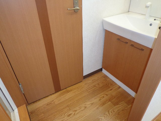 17/30 洗面