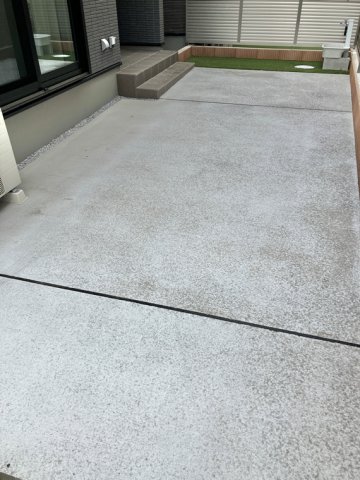 18/18 駐車場