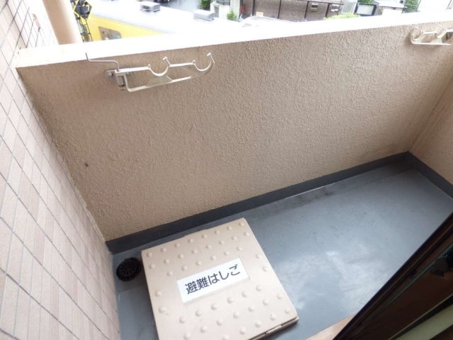 14/27 バルコニー