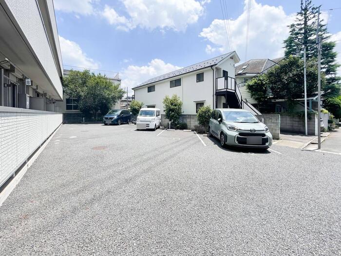 10/11 駐車場