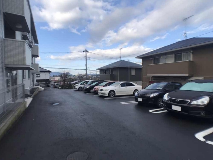 19/20 駐車場