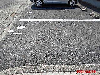 14/14 駐車場