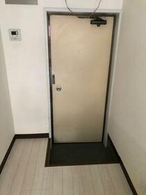 5/8 玄関