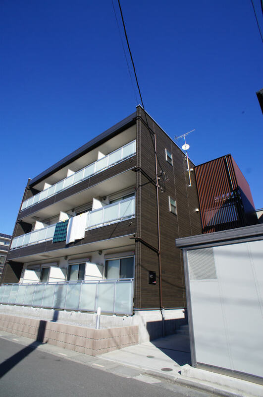 22/22 エントランス