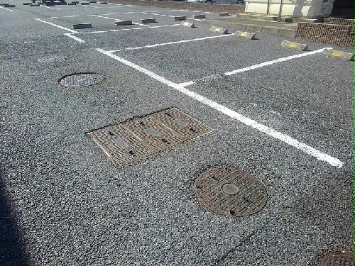 14/16 駐車場