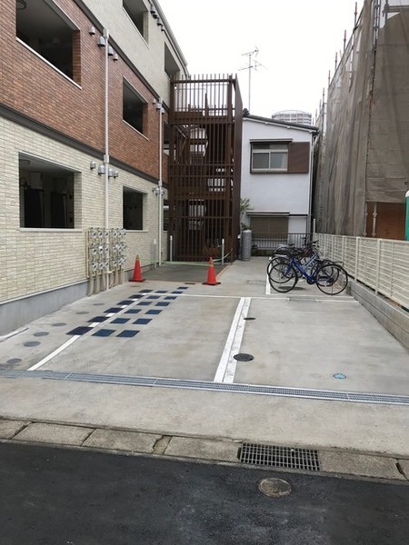 19/19 駐車場
