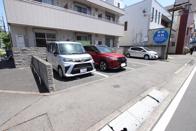 23/23 駐車場