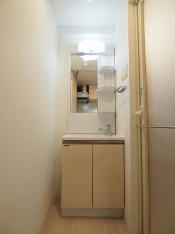 13/17 洗面