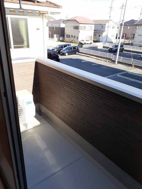 13/22 バルコニー