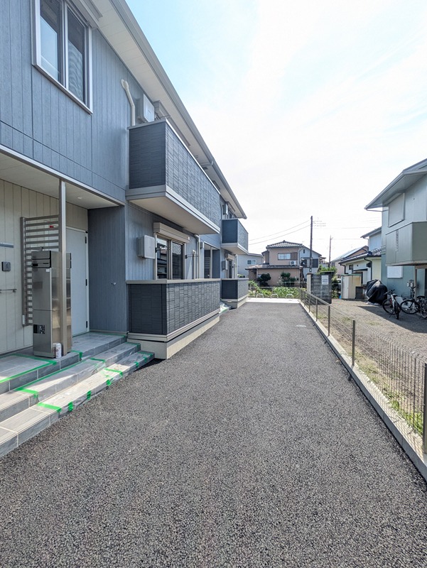 28/29 エントランス