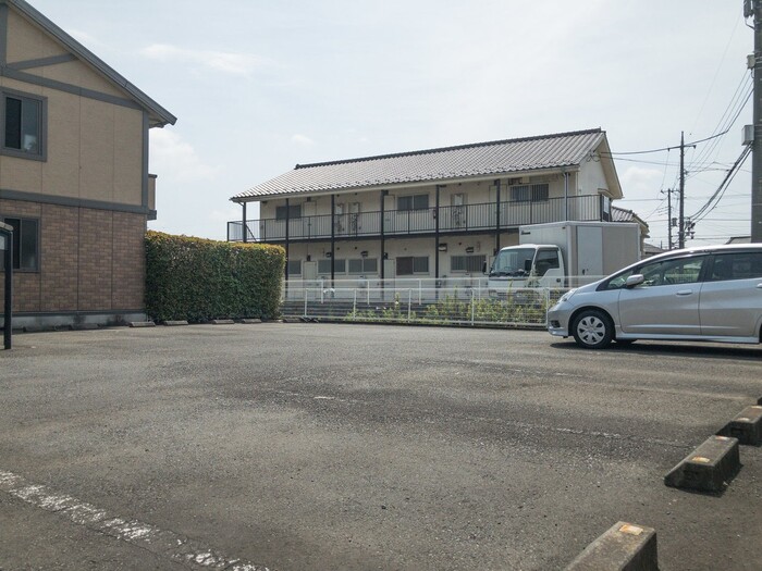 8/8 駐車場