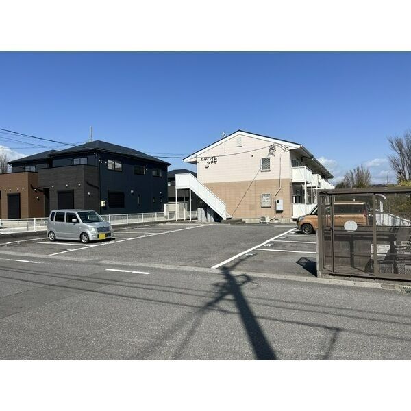 8/10 駐車場