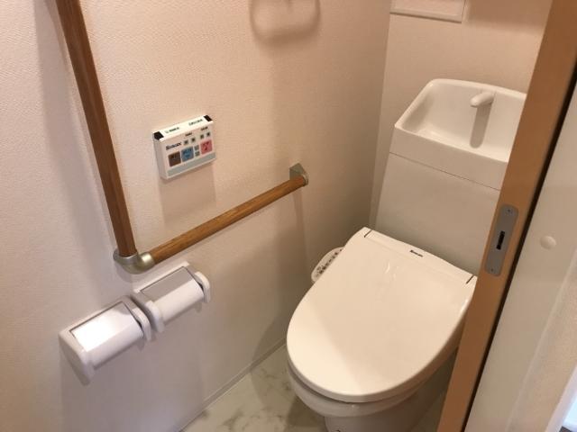14/30 トイレ