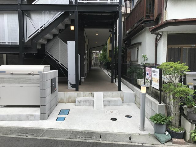 21/21 エントランス