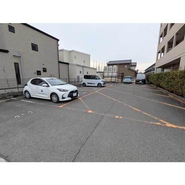 10/11 駐車場