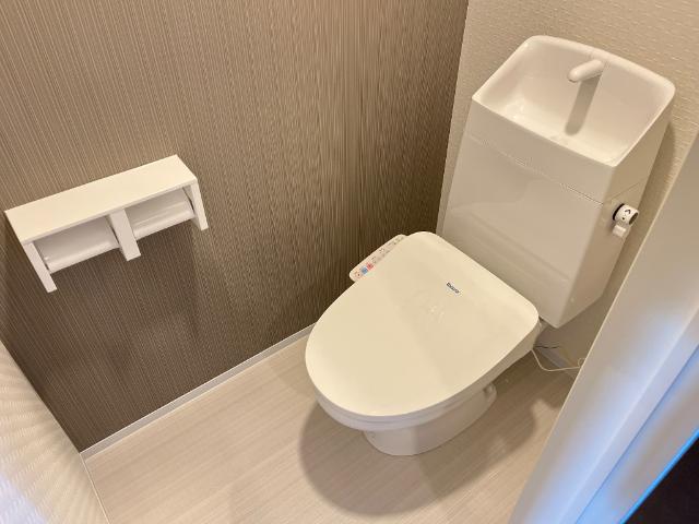 16/26 トイレ