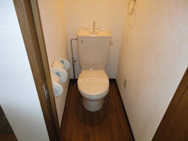 16/30 トイレ