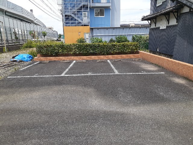 14/20 駐車場