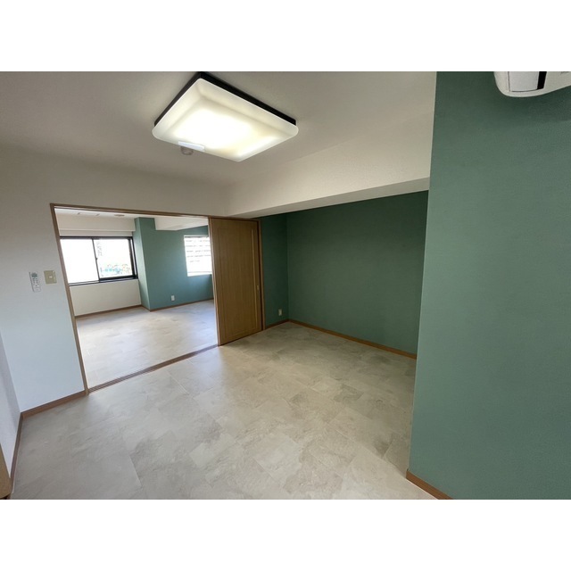 14/14 室内